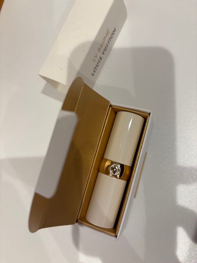 ルイ・ヴィトン　LV バーム 000（リップスティック）