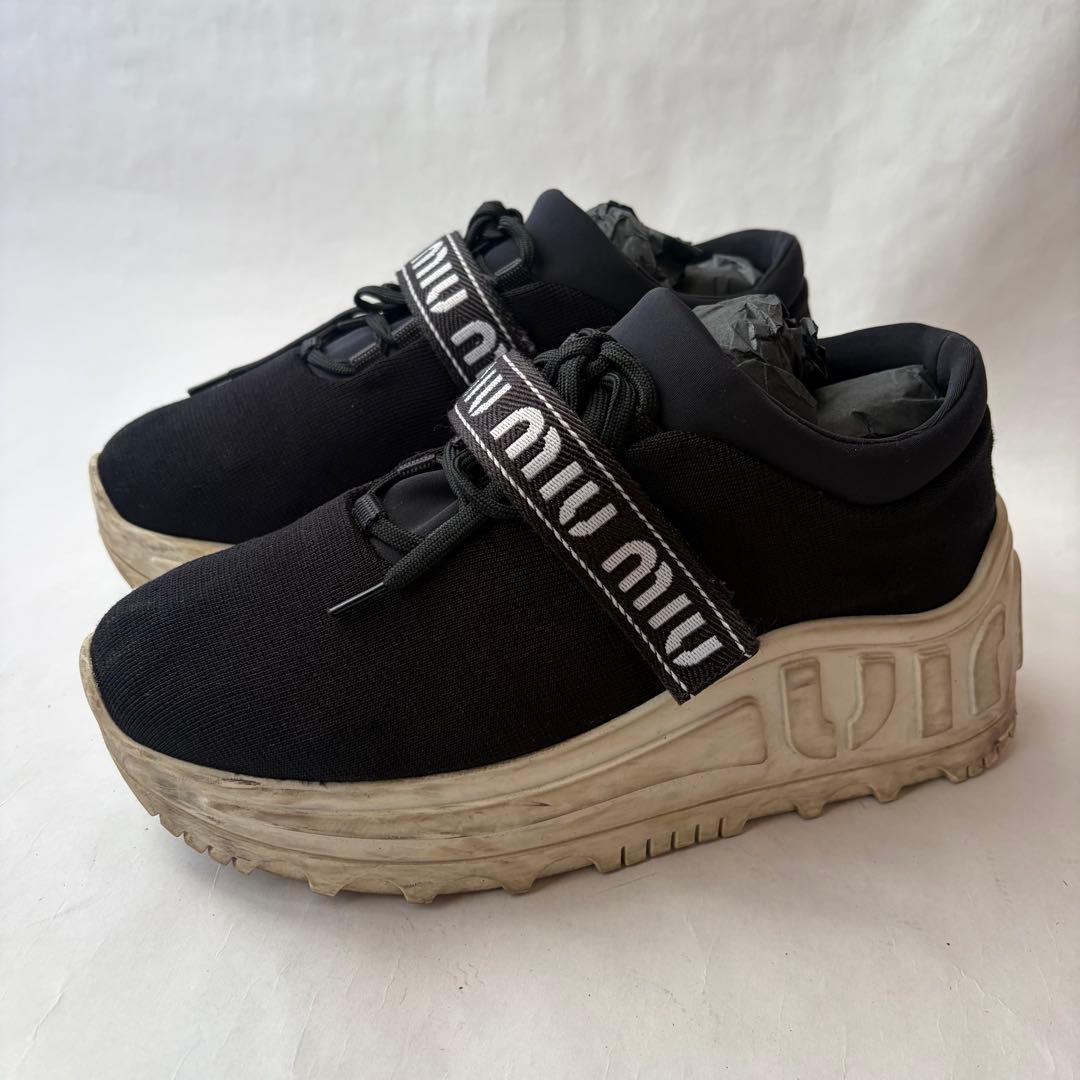 【saruta1107】miumiuスニーカー 38