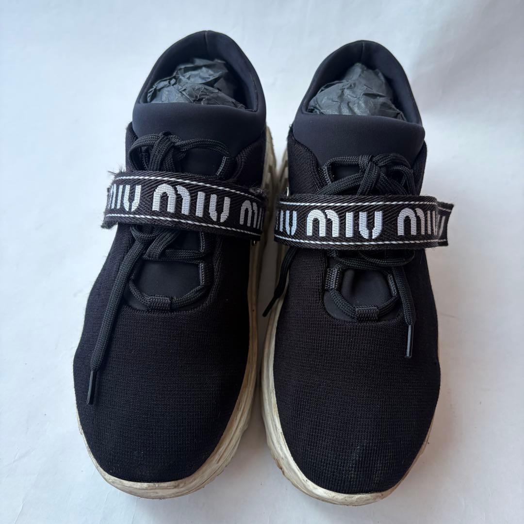 【saruta1107】miumiuスニーカー 38