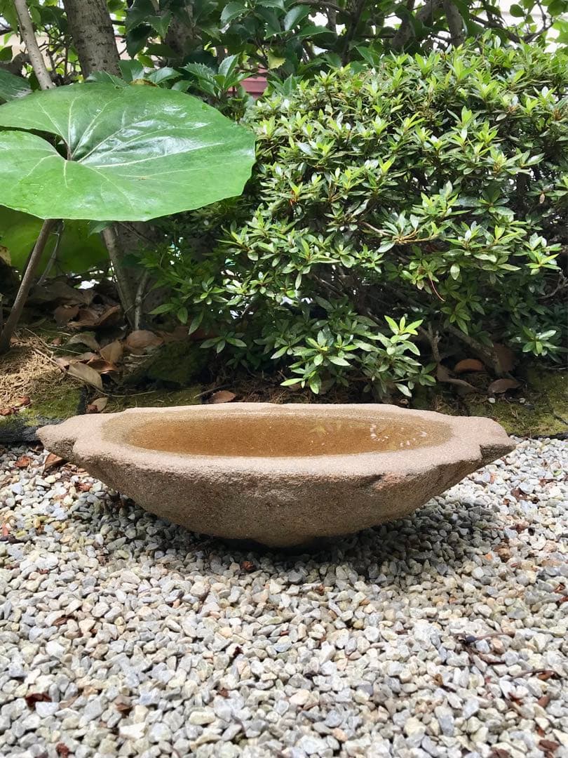 【自然石・寄せ植え鉢・多肉植物鉢・石鉢】造園水石飾り石ガーデニングバードバス
