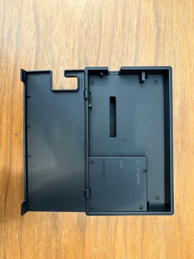 【Riiin】Nintendo Switch 赤/青 本体＋付属品