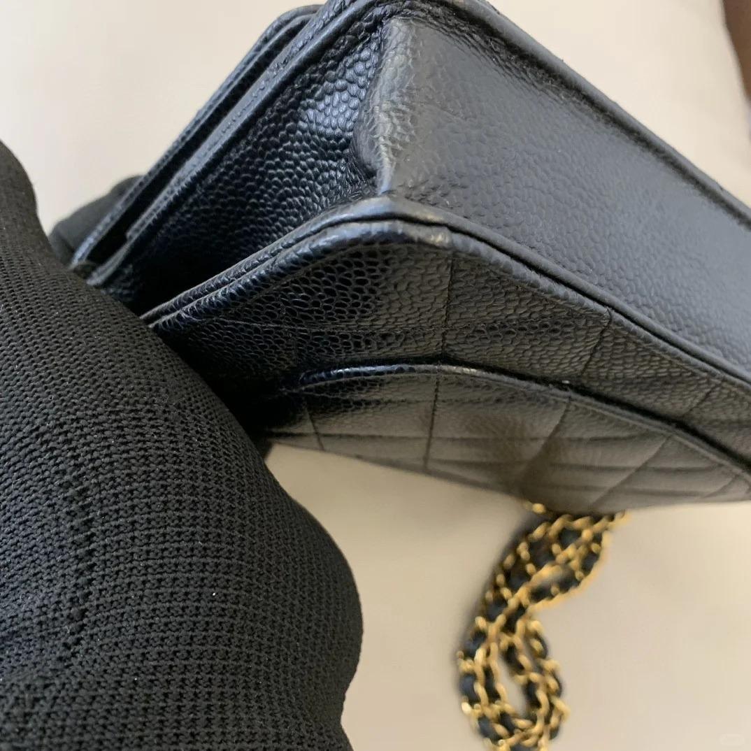 CHANEL チェーンウォレット 黒xゴールド金具