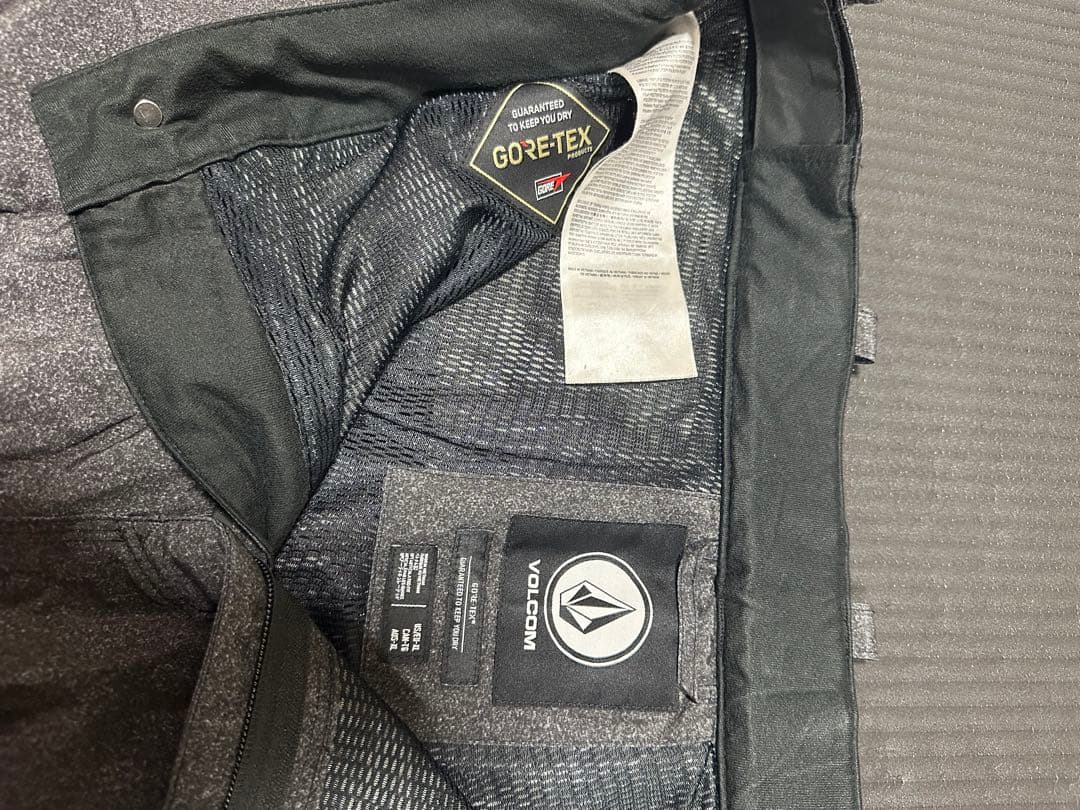 VOLCOM スノーボードウェア セット Lサイズ