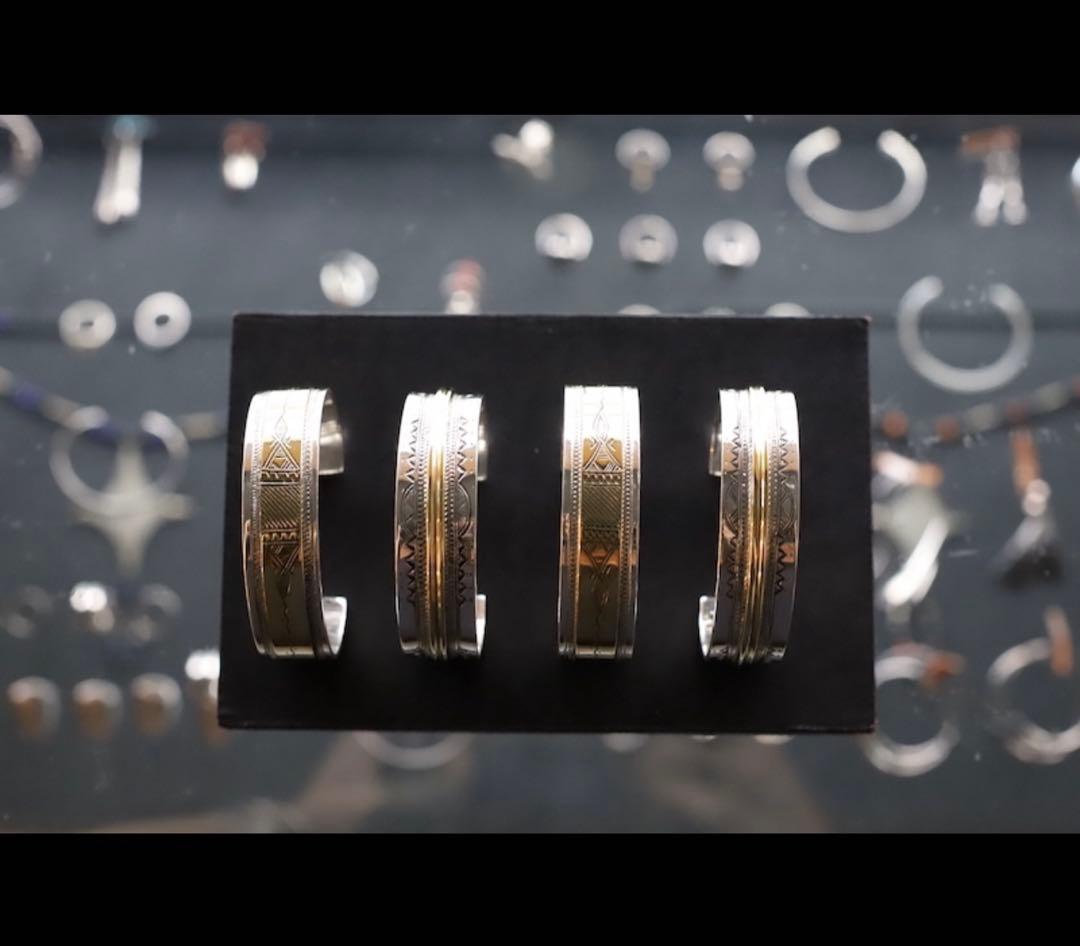 トゥアレグ シルバー　バングル