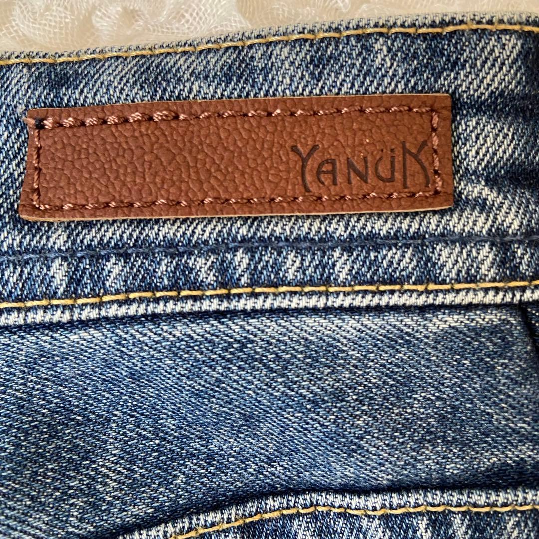 YANUK Lea ボーイズストレート 26インチ カットオフ ストレッチ