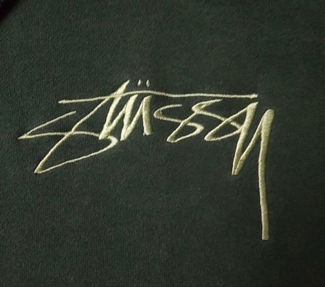 X*様 人気☆ステューシー 刺繍 センターロゴ ショーンフォント パーカー M