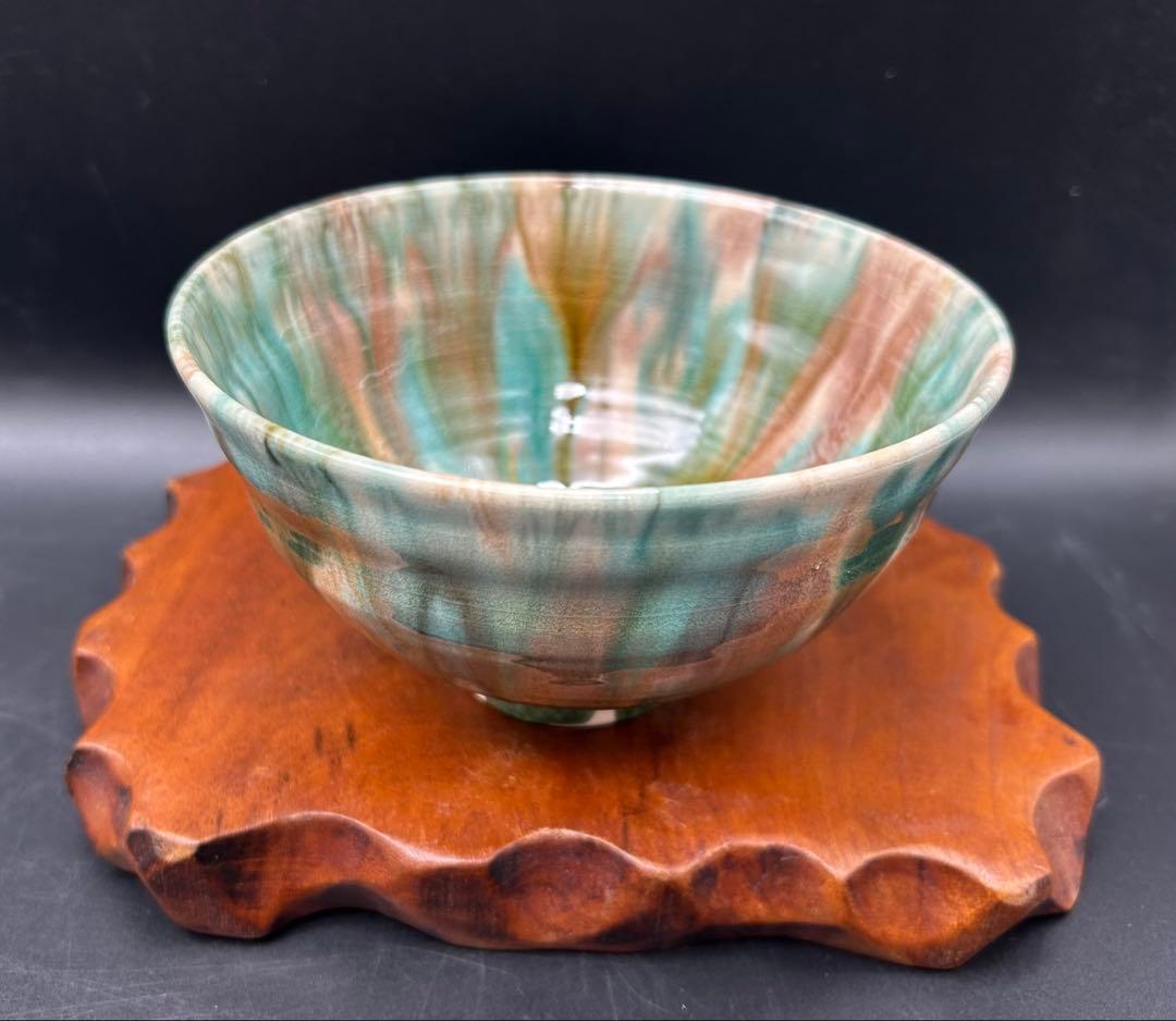 陶器　長崎　三彩　茶碗　印あり