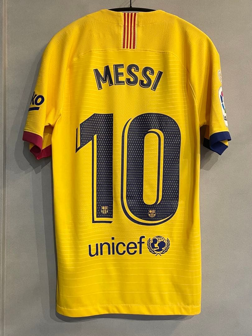 【正規品】オーセンティック バルセロナ19-20 アウェイ メッシ 10
