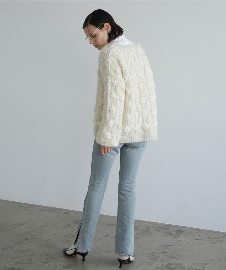 ★CLANE人気BUMPY OVER V NECK KNIT TOPS★白★新品