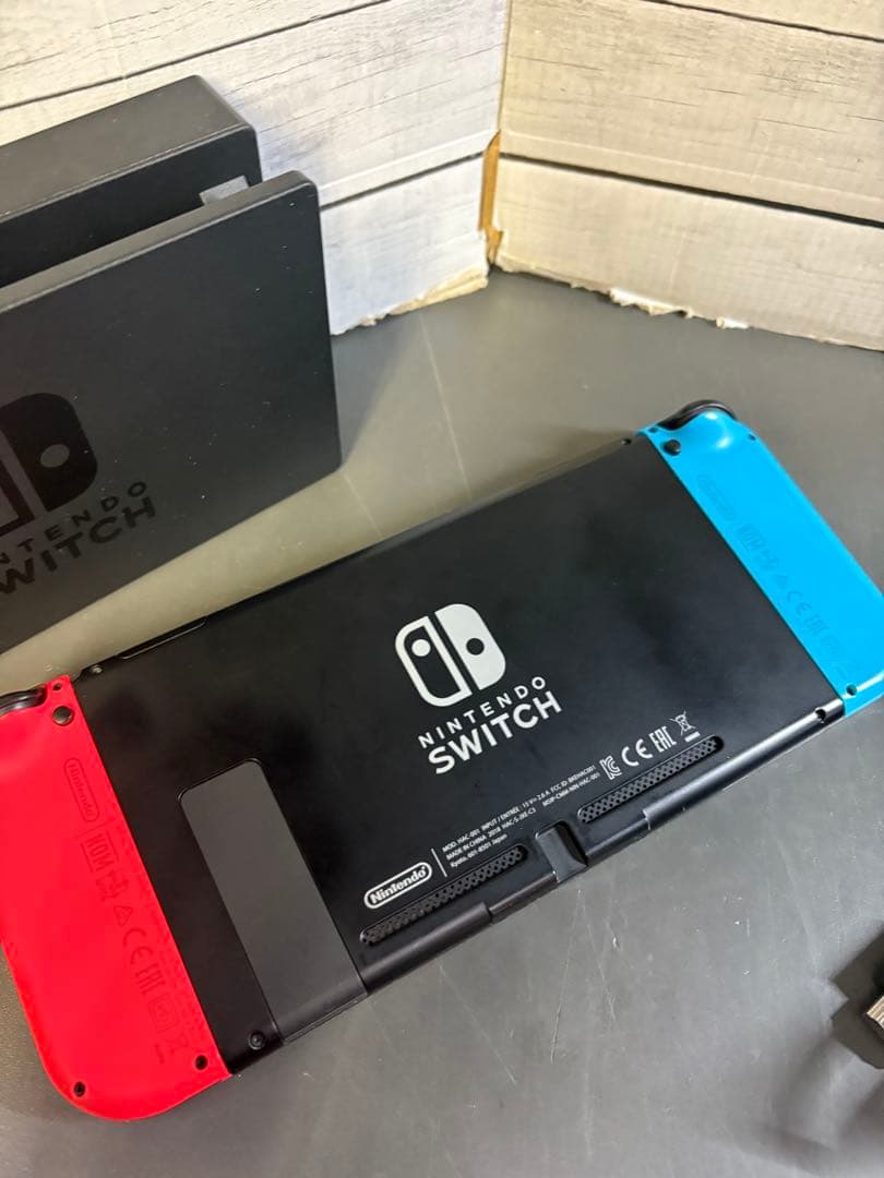 Nintendo SWITCH 本体