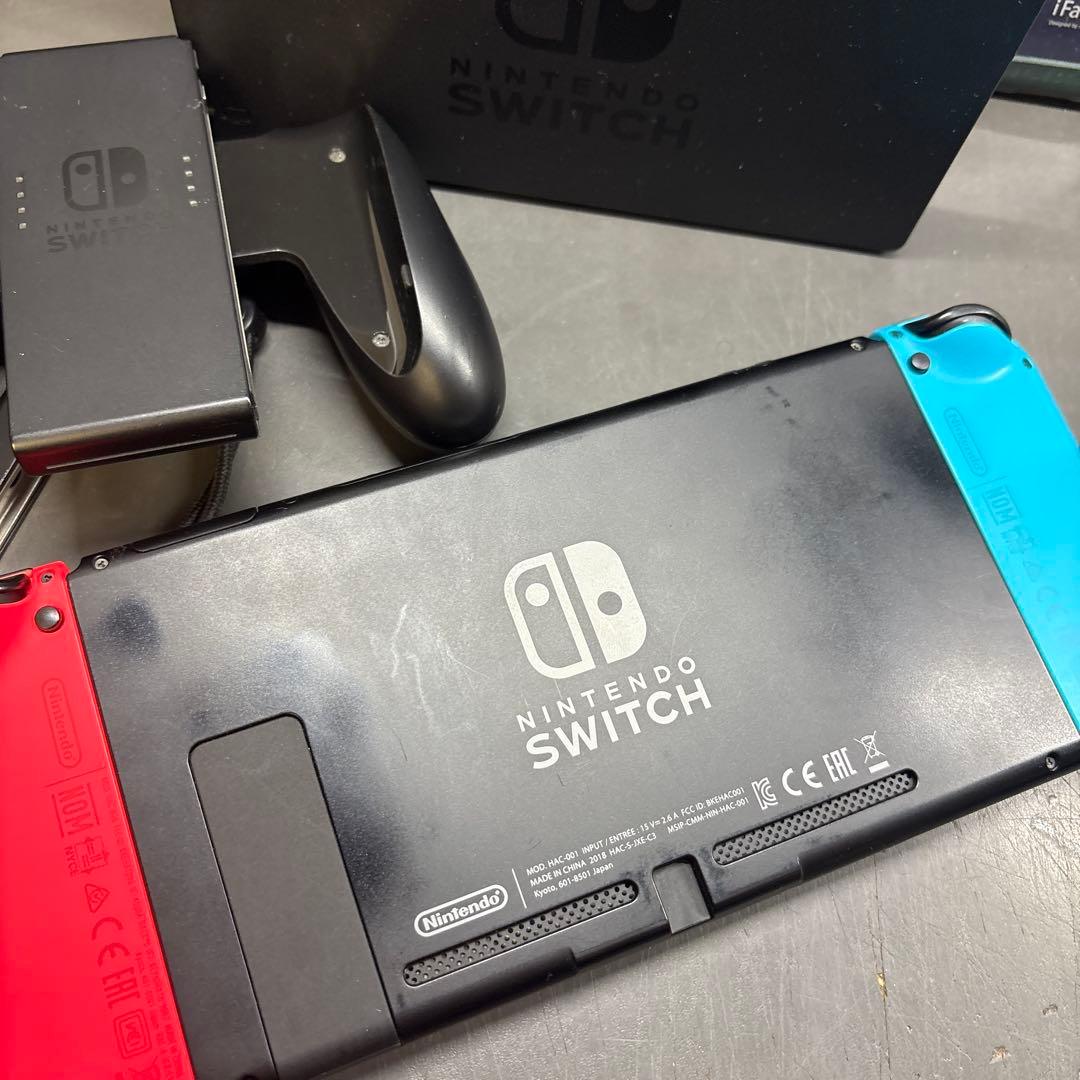 Nintendo SWITCH 本体