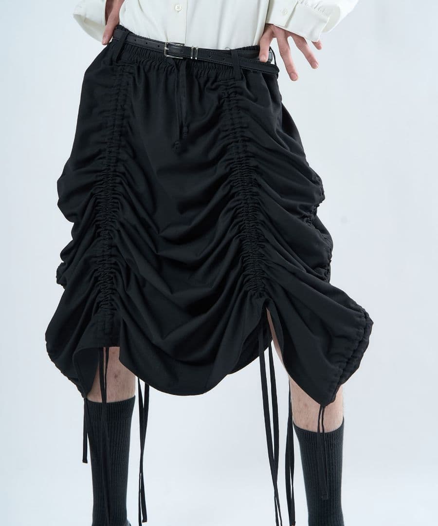 スカート string skirt / NOT CONVENTIONAL