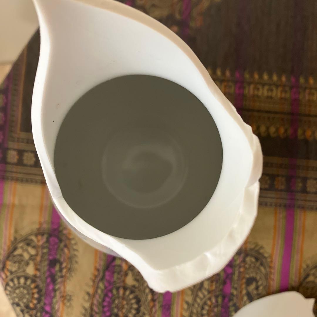 金継ぎ用　新品未使用のマイセン　フラワーベース　割れています