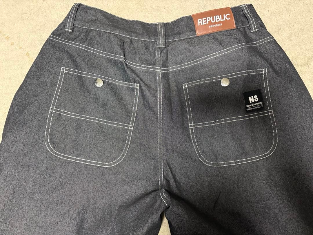 REPUBLIC スノーボード ウェア ズボン　パンツ　Sサイズ　25-26