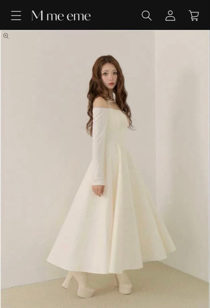 エムミーエメ エムエメ Strap flare volume onepiece