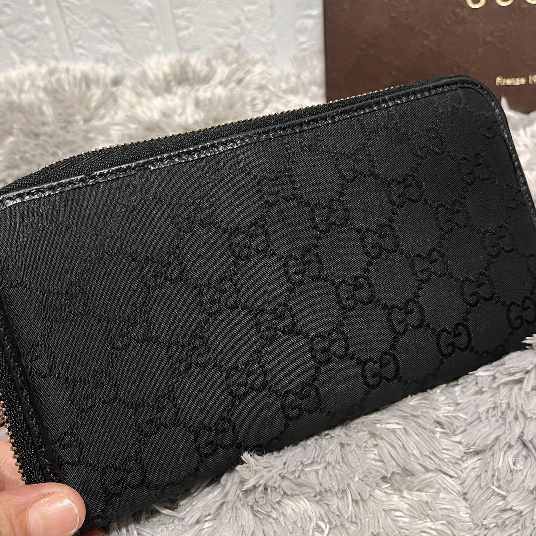 極美品✨GUCCI GGナイロン　ラウンドファスナー　ブラック　メンズ