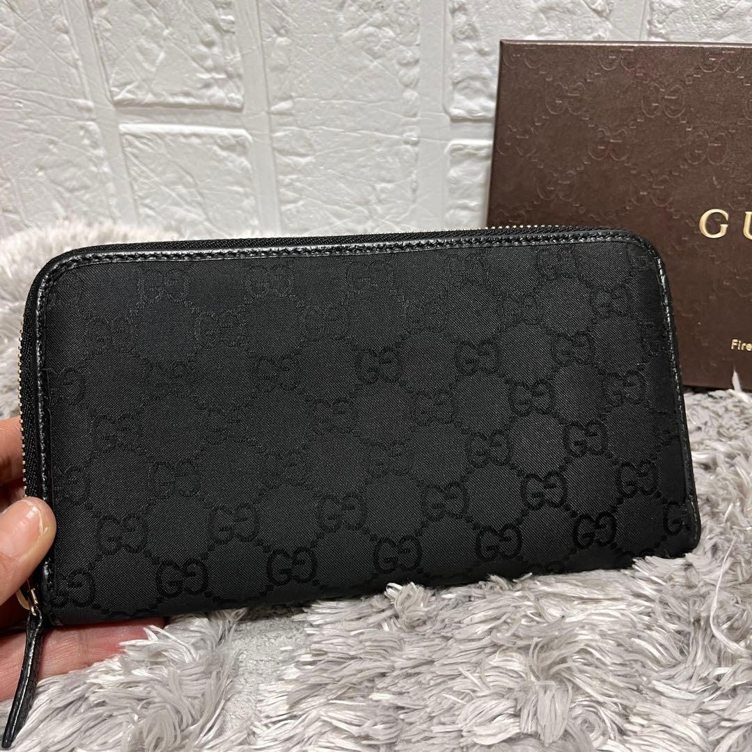 極美品✨GUCCI GGナイロン　ラウンドファスナー　ブラック　メンズ