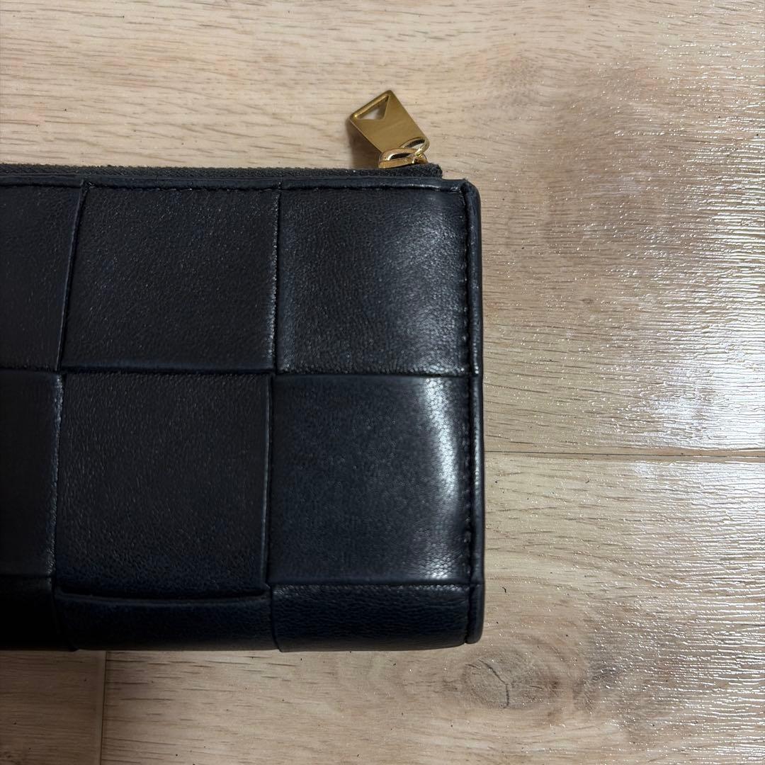 BOTTEGA VENETA ボッテガヴェネタ　マキシイントレチャート　財布