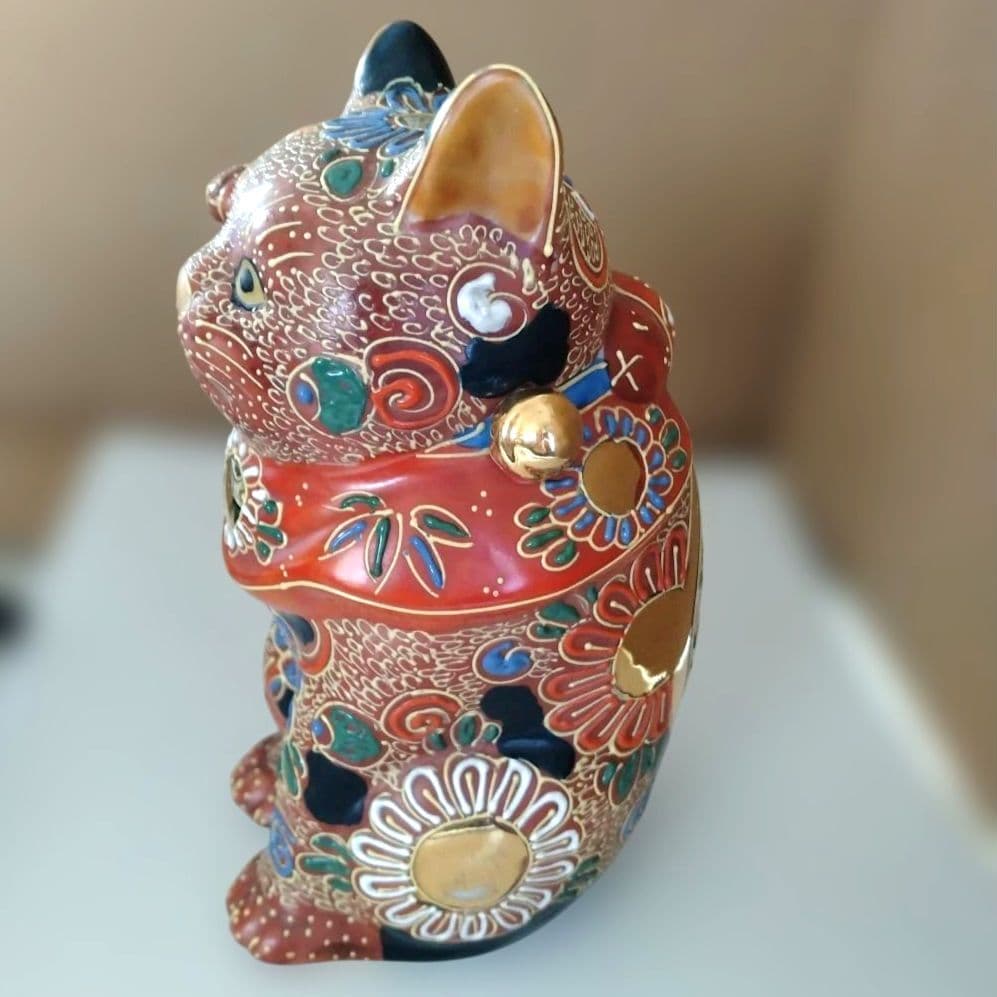 九谷焼　八幡窯　アンティーク招き猫