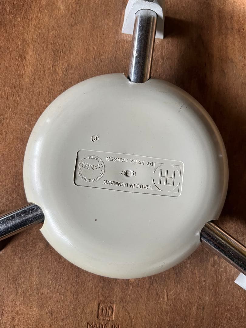 椅子 Arne Jacobsen 3170 Teak FRITZ HANSEN