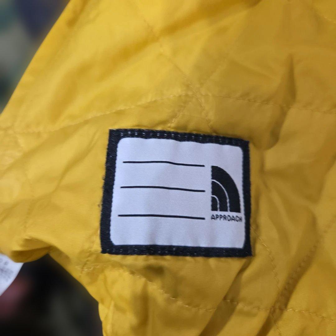 THE NORTH FACE 迷彩柄 子ども用スキーウェア