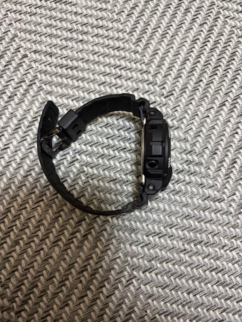 G-SHOCK DW-5600 布袋寅泰モデル