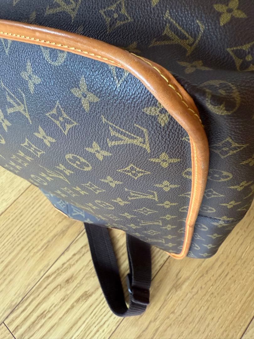 Louis Vuitton ジベシエールGM メッセンジャーバッグ