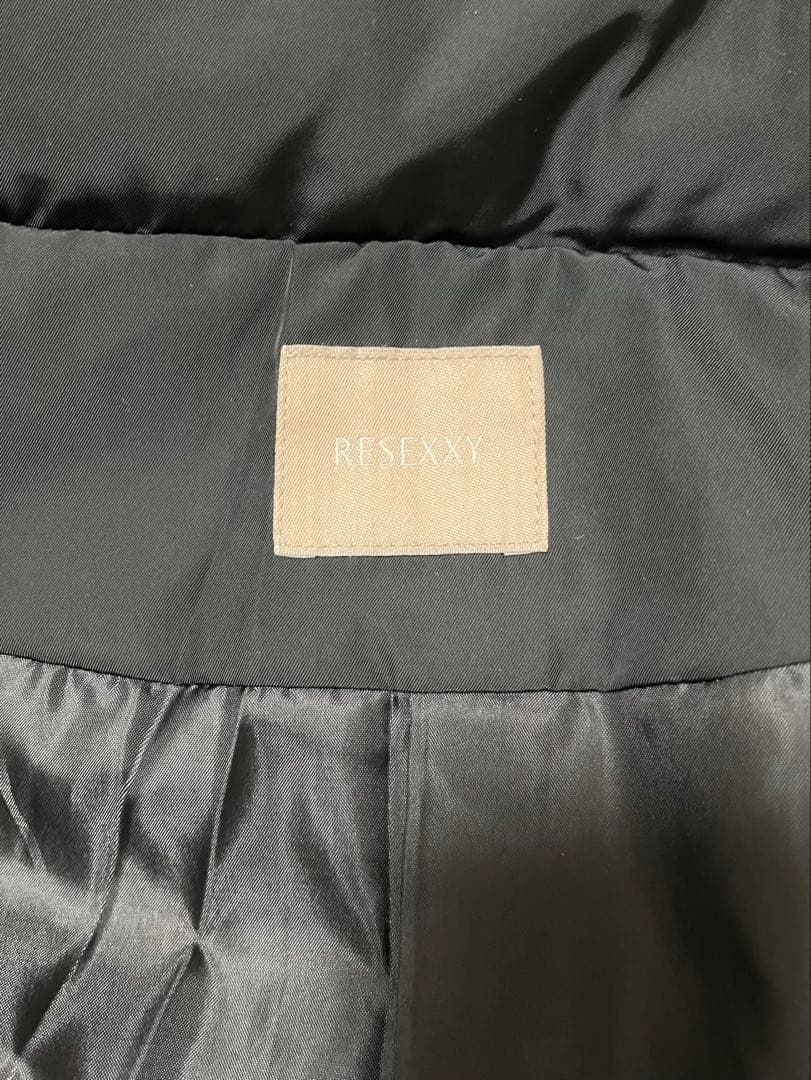 RESEXXY フード付きダウンコート　ブラック　Mサイズ