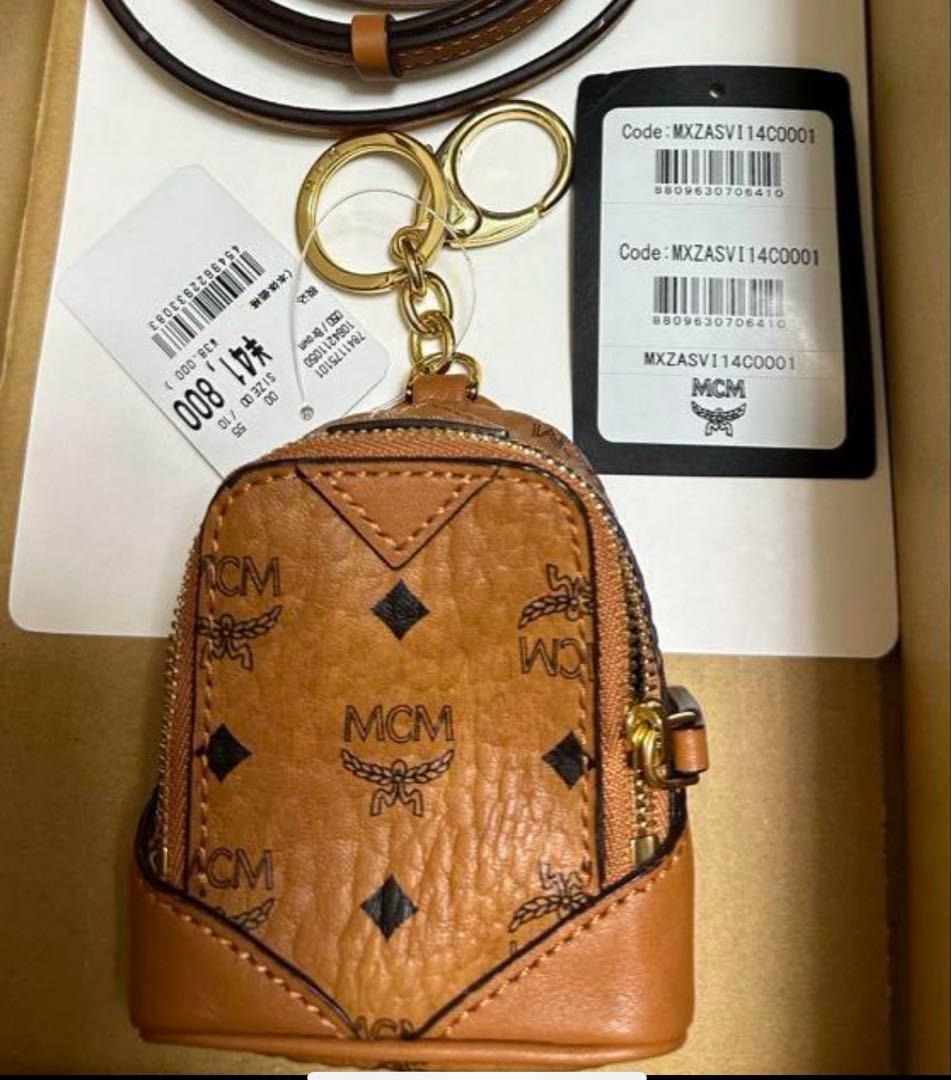 新品未使用　MCM エアポッズチャーム