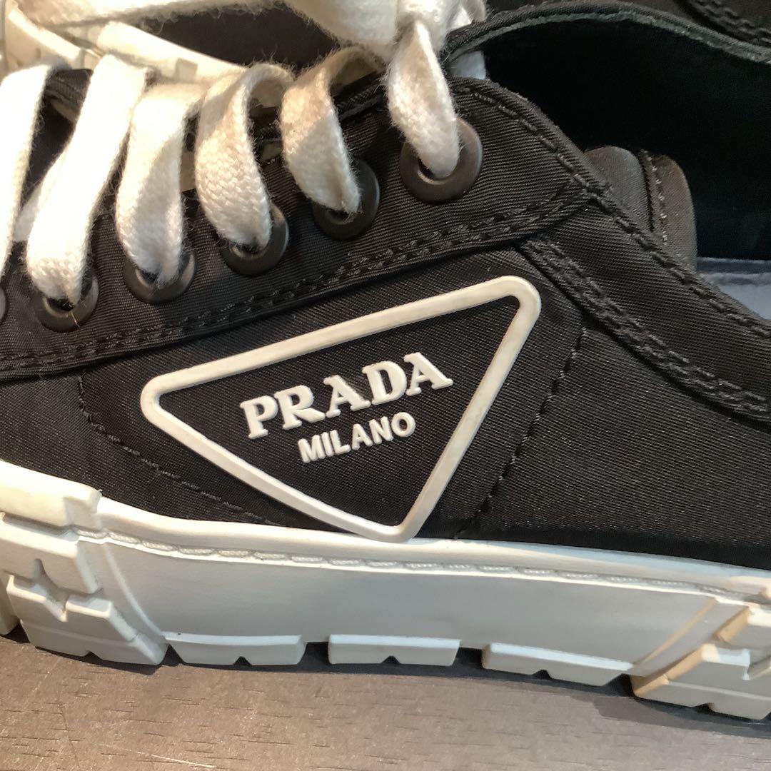 プラダ PRADA Re Nylon リナイロン トライアングル スニーカー