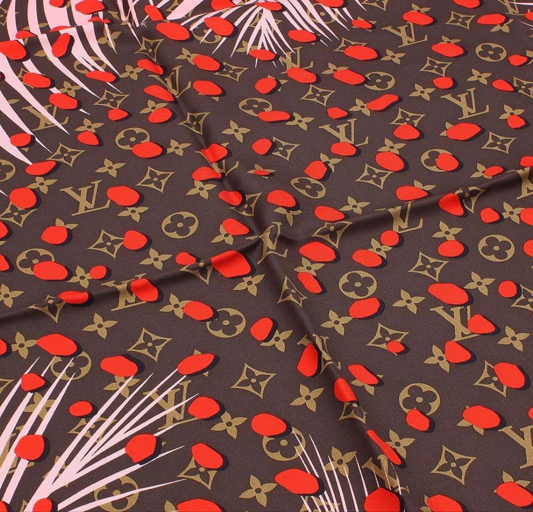 R2872 未使用 ルイヴィトン パームリーフ シルク スカーフ