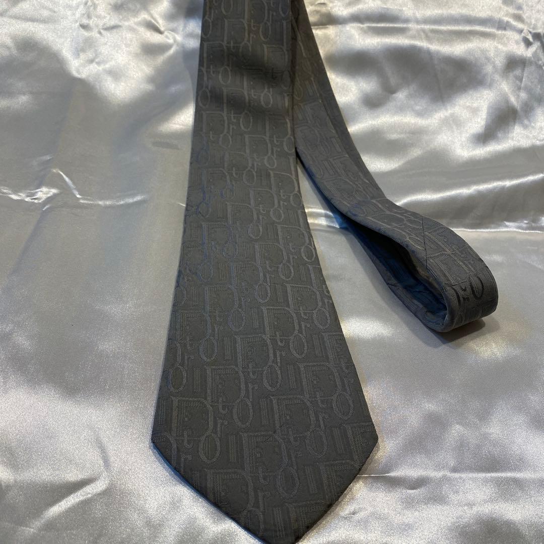 Christian Dior ディオール　グレー トロッターシルクネクタイ