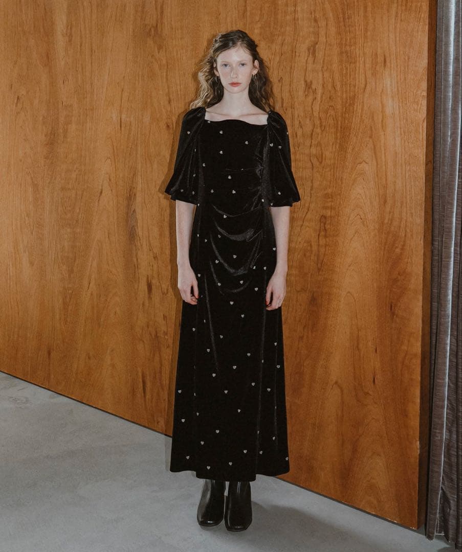 ブラックベルベットロングドレス