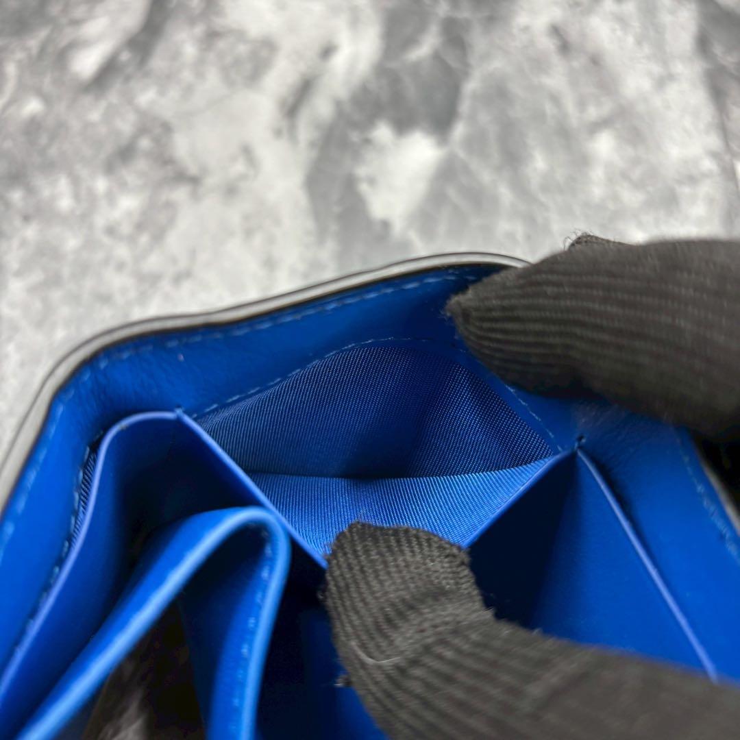 Munetakai ✨ボッテガヴェネタ　三つ折り財布　バイカラー