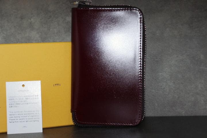 ITTI CRISTY SMART MID WLT CARNO コードバン 財布