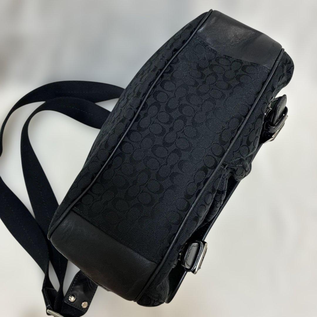 COACH　シグネチャー　内側グリーン　メッセンジャーバック　ショルダーバック