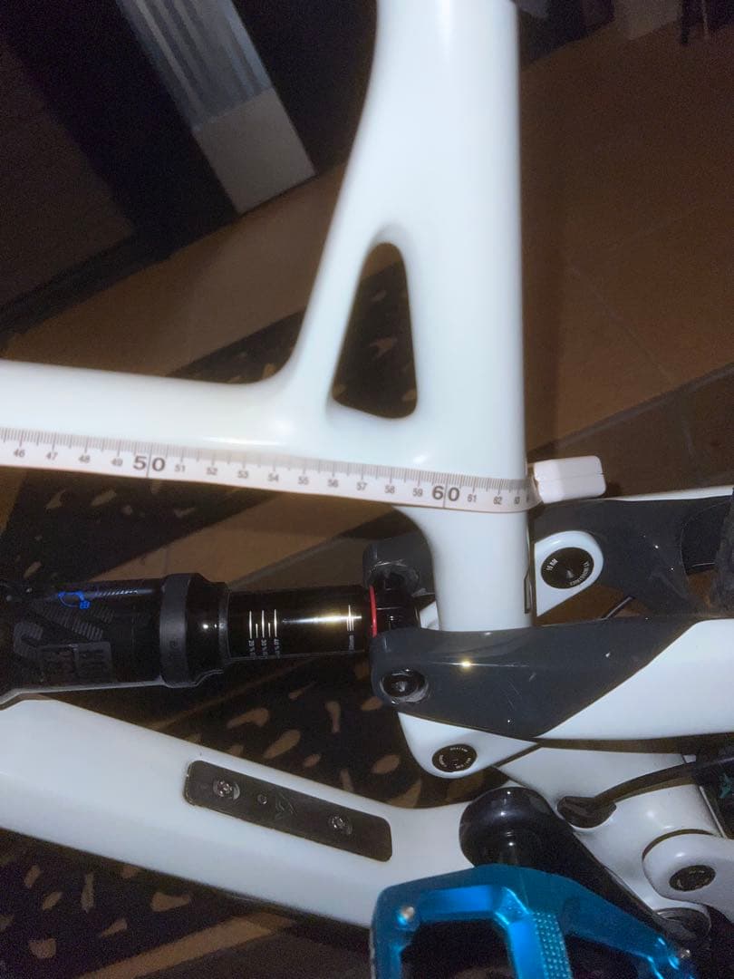 YT Jeffsy 29erフルサス フルカーボン boost規格 (送料無料)