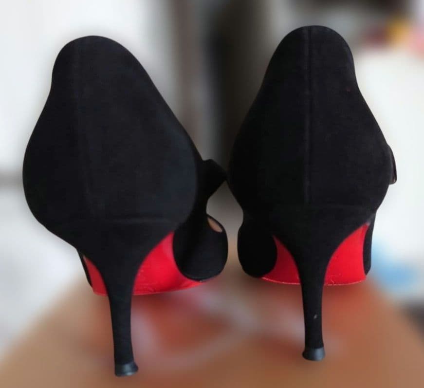 Christian Louboutin ブラック オープントゥパンプス