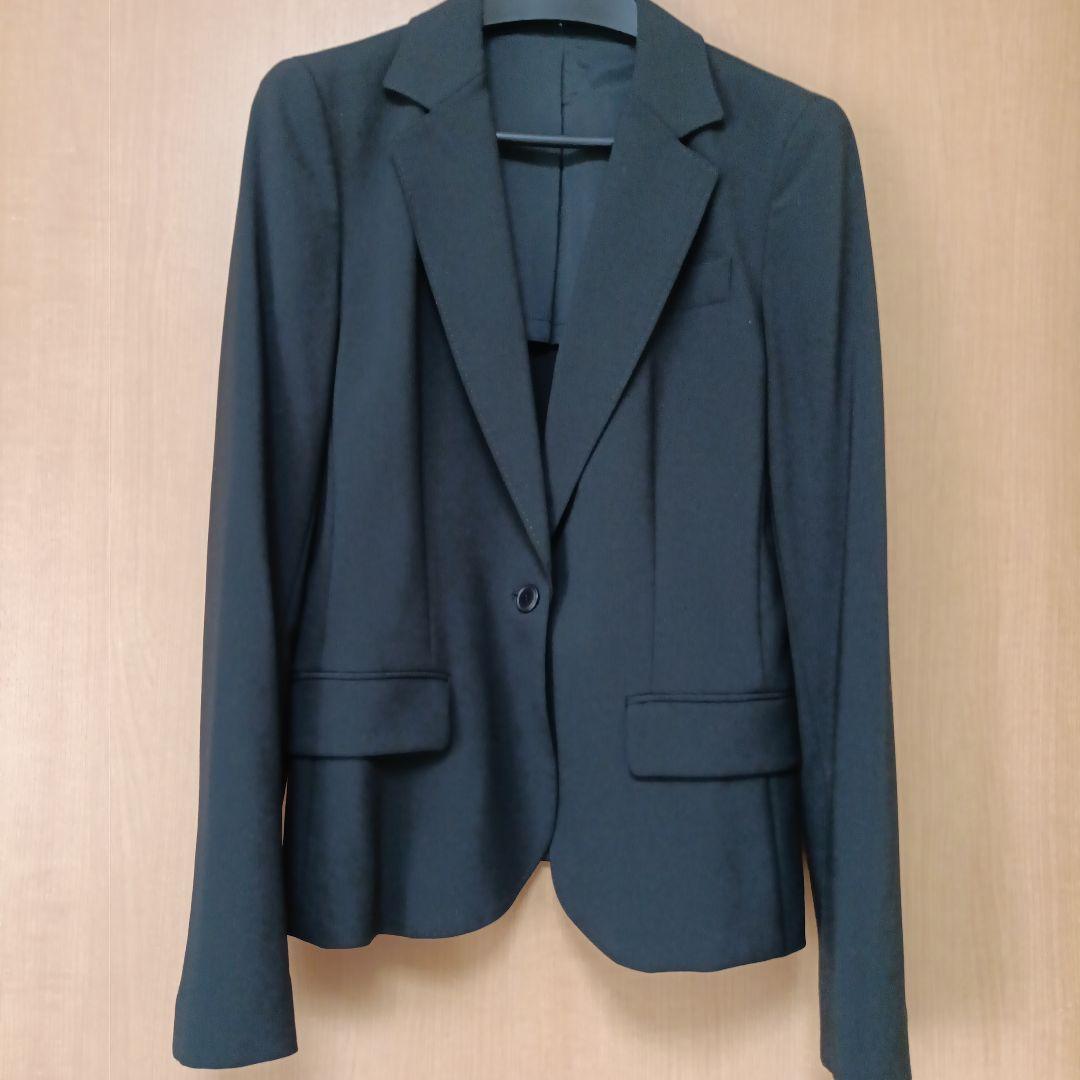 【極美品】theory パンツスーツ　フォーマル　ビジネススーツ　黒