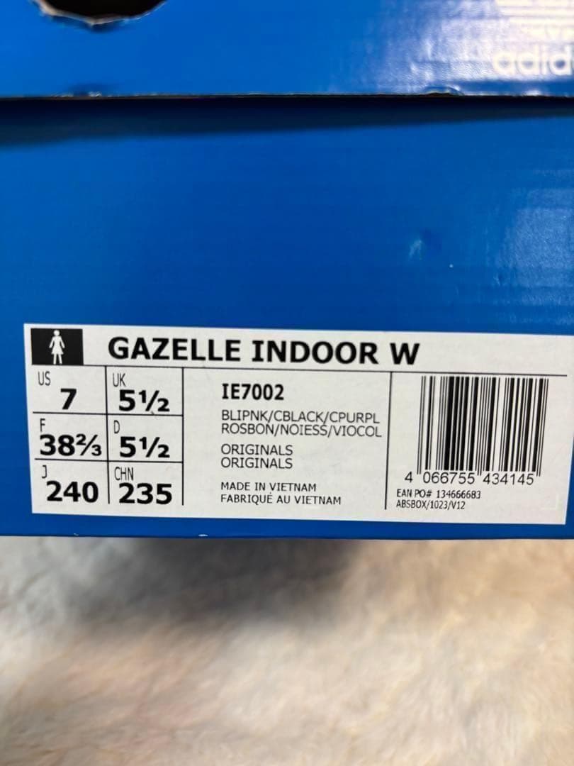 【韓国限定★新品未使用】アディダス　ガゼル ピンク★24㎝ ※箱あり