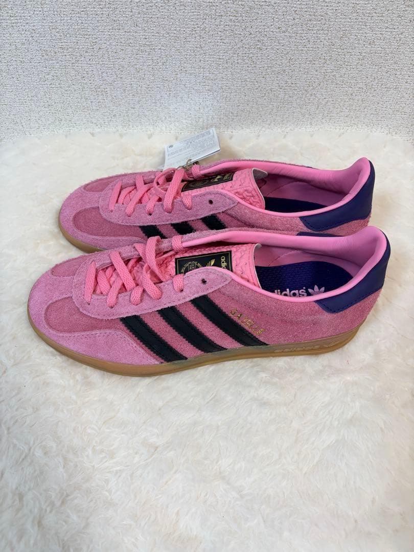 【韓国限定★新品未使用】アディダス　ガゼル ピンク★24㎝ ※箱あり