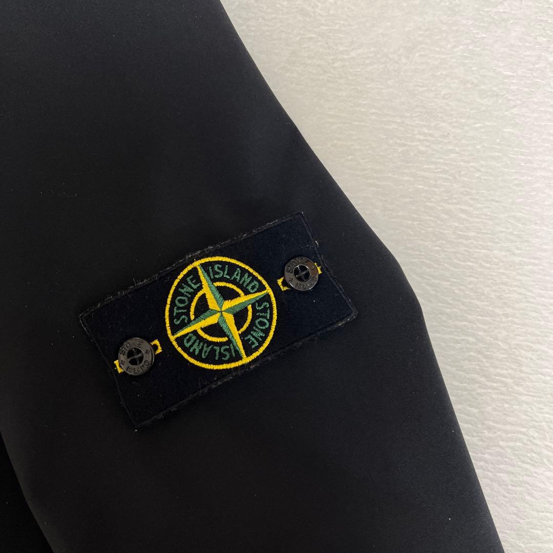 stone  ストーンアイランド Light soft shell