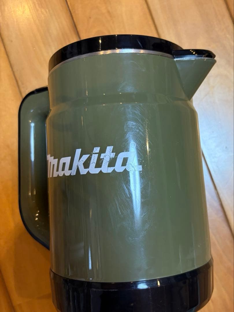 Makita 充電ケトル 40Vmax バッテリー使用