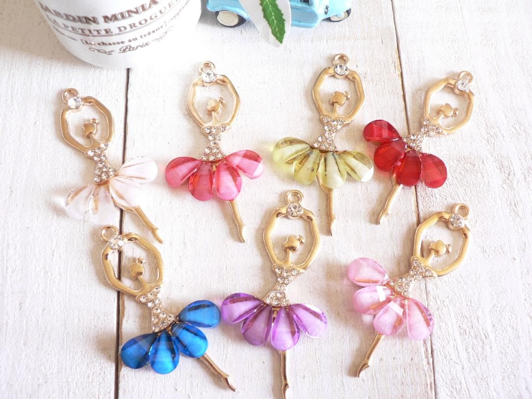 【即購入OK】　( #4724)　7色セット　バレエ　大　バレリーナ　チャーム