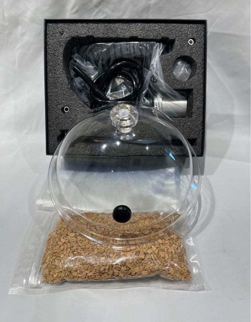 新品未開封 IBUSIST イブシスト 燻製機セット (ドーム・チップ付き