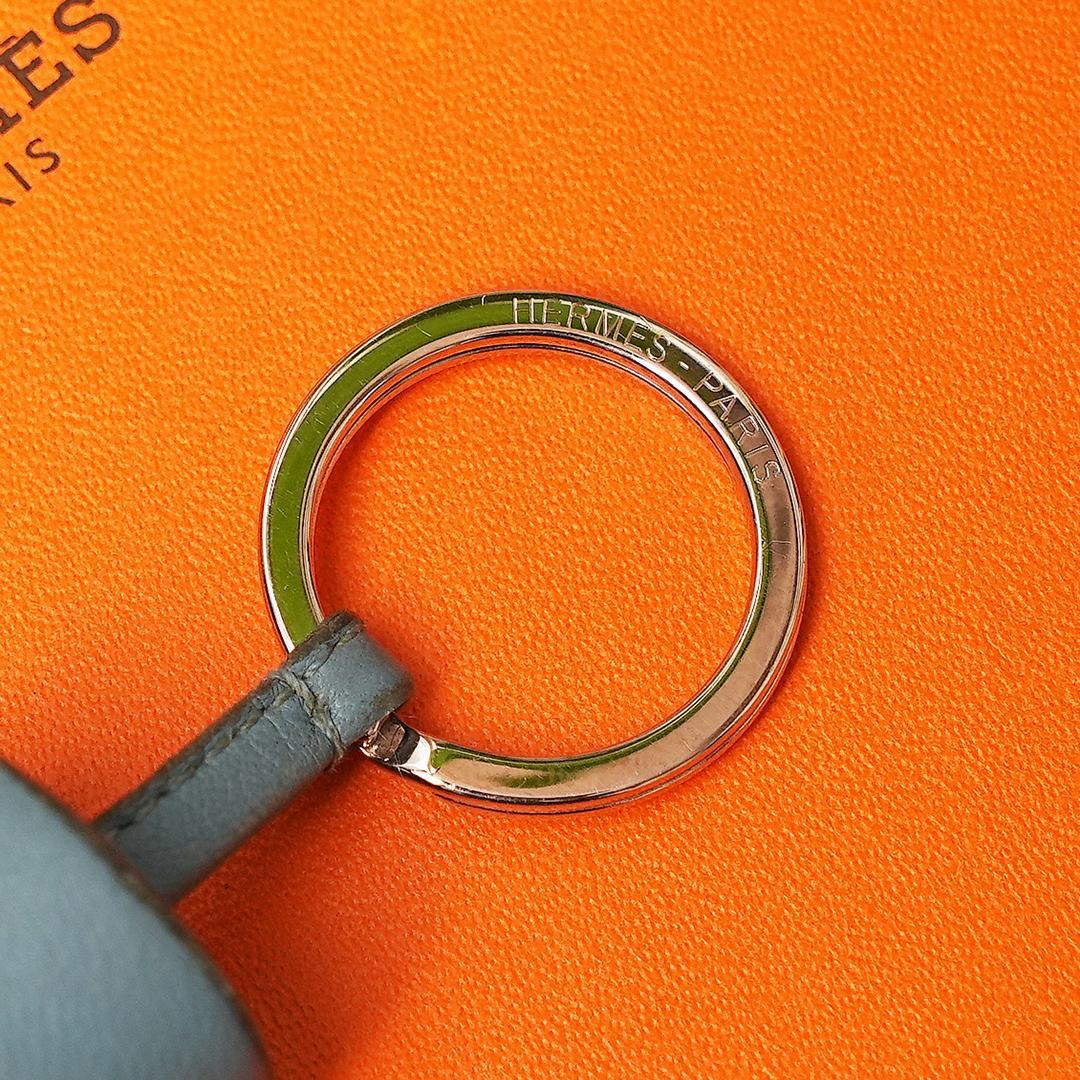 保存袋付き　HERMES　エルメス カルメン キーリング　ブルージーン