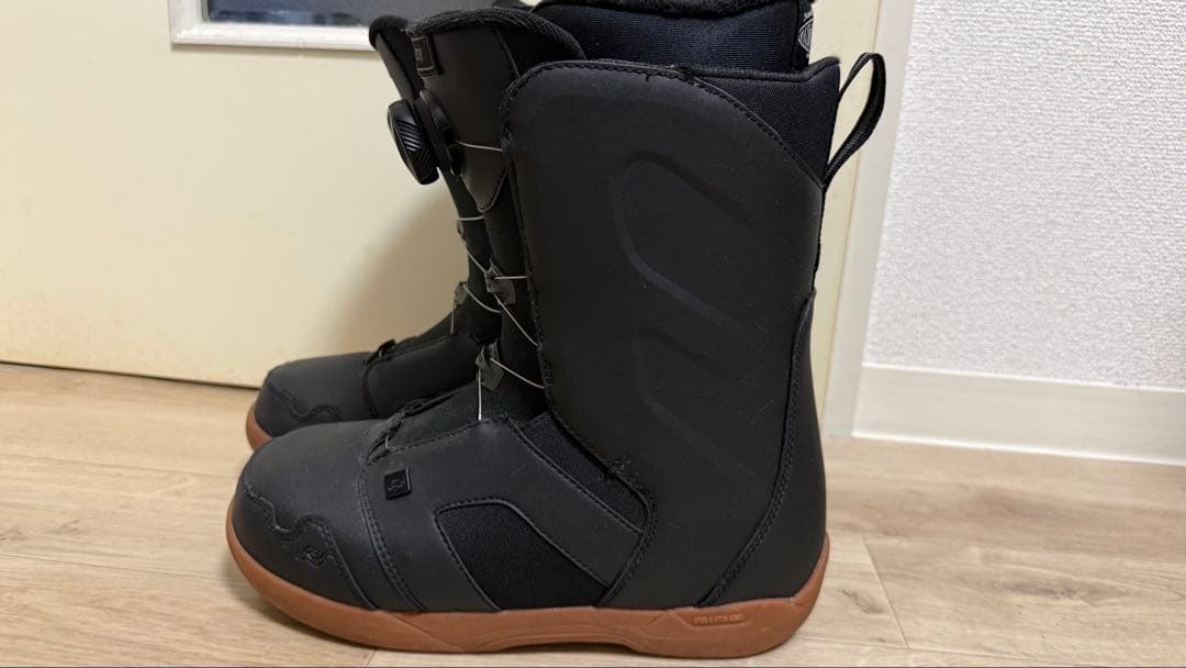 27cm BOAシステム 黒 スノーボードブーツ(男性用)