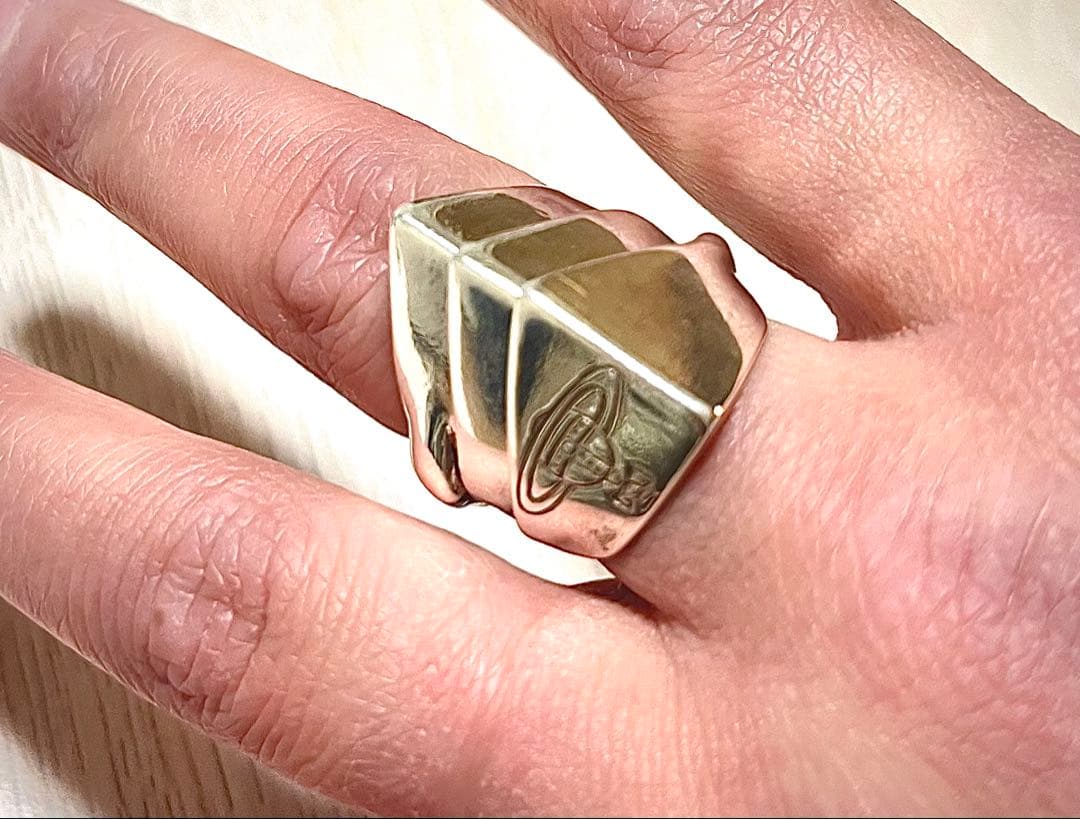 Vivienne Westwood ヴィヴィアン　ナックルダスターリング M