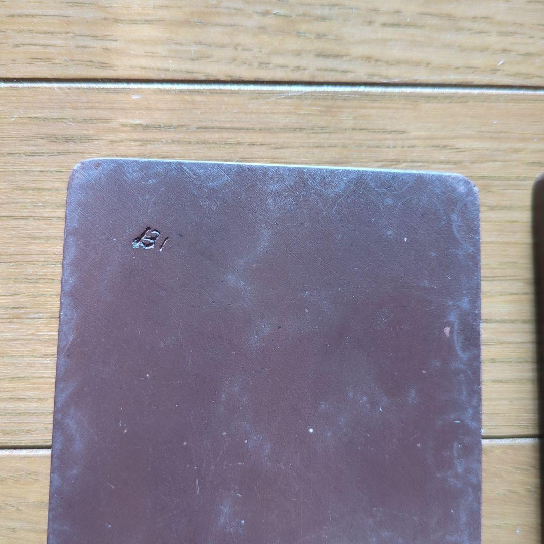 ドラゴン彫刻の石製硯箱