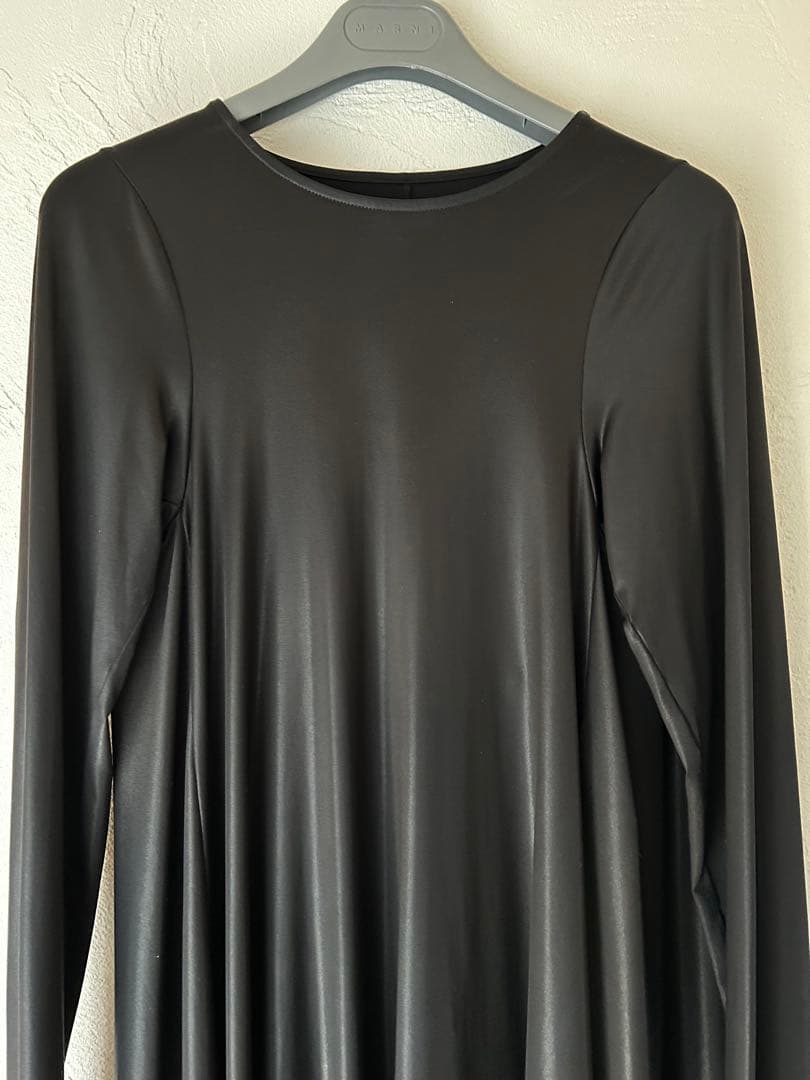 新品タグ付未使用❗️MM6フェイクレザー ワンピースマルジェラ黒 XS